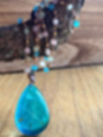 dandelion-crystal-minimalist-necklace